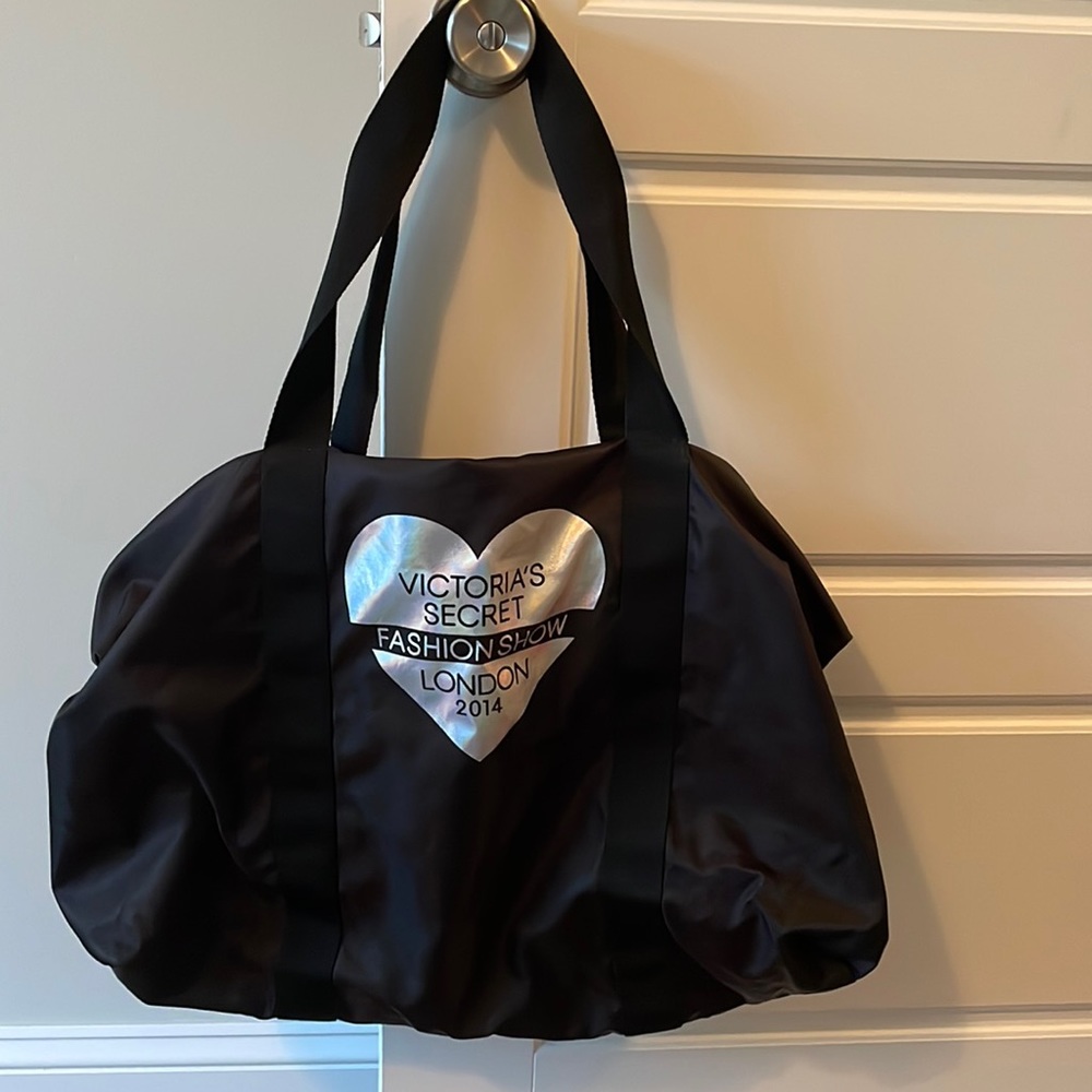 Victoria secret duffle bag